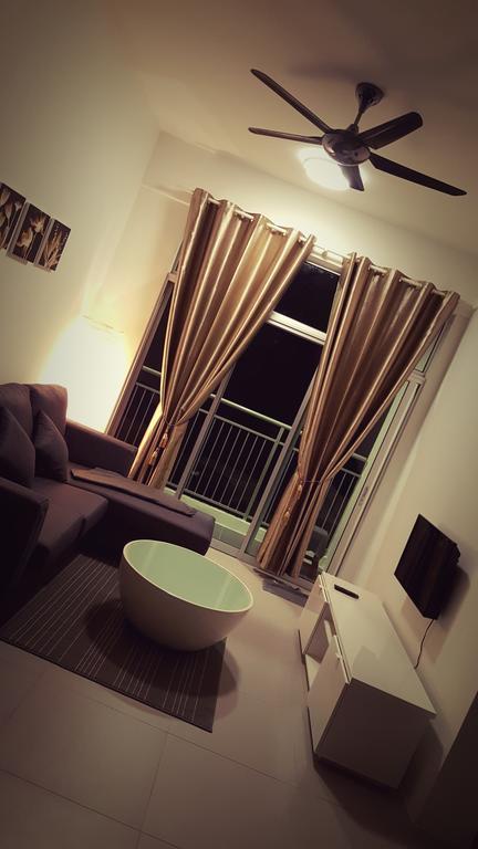 Dephane * Cameron Highlands